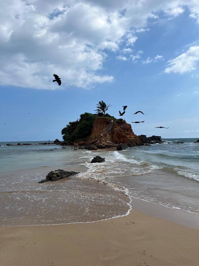 Sweet Emotion Mirissa Exterior foto