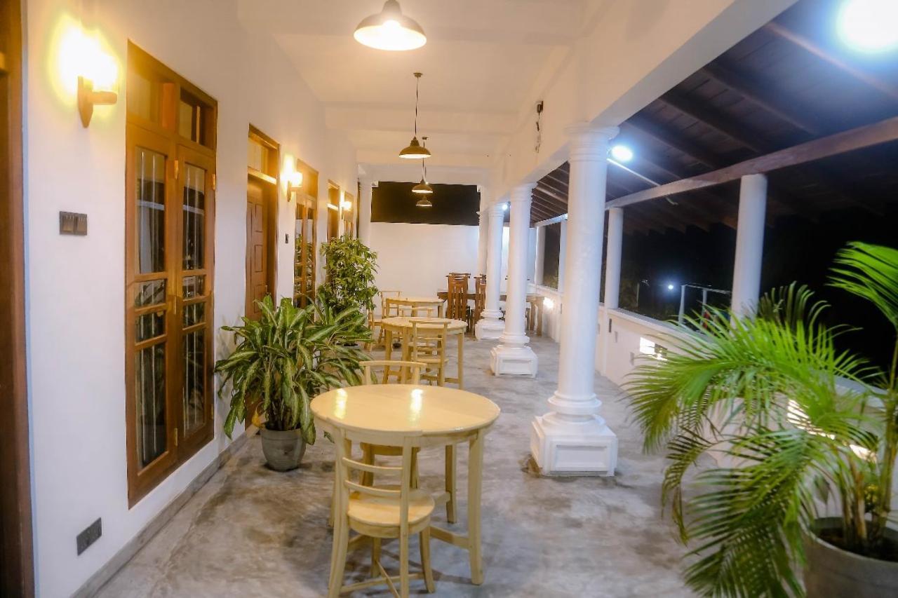 Sweet Emotion Mirissa Exterior foto